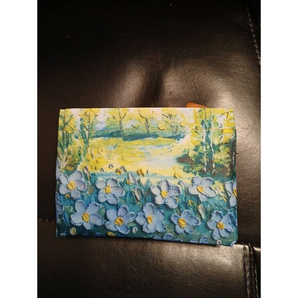 X Large 3D Looking PAINTED FLOWERS Foldable Nylon Reusable Bag 22" Blue White - Picture 4 of 8